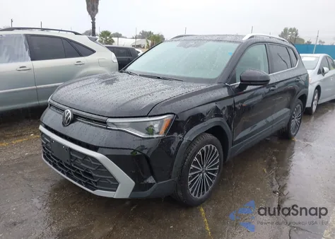 2025 Volkswagen Taos 1.5T Se z USA, uszkodzony, nr VIN 3VVEC7B25SM012604